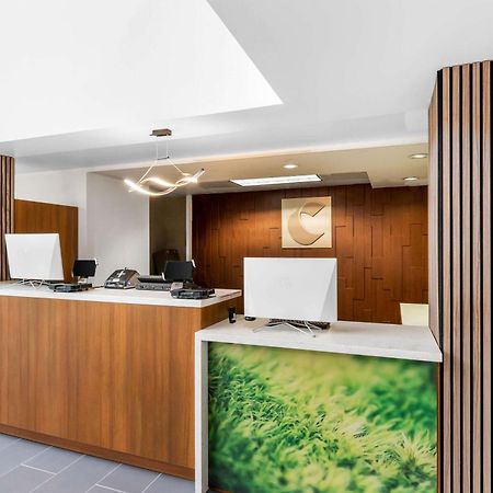 Comfort Inn & Suites York Buitenkant foto