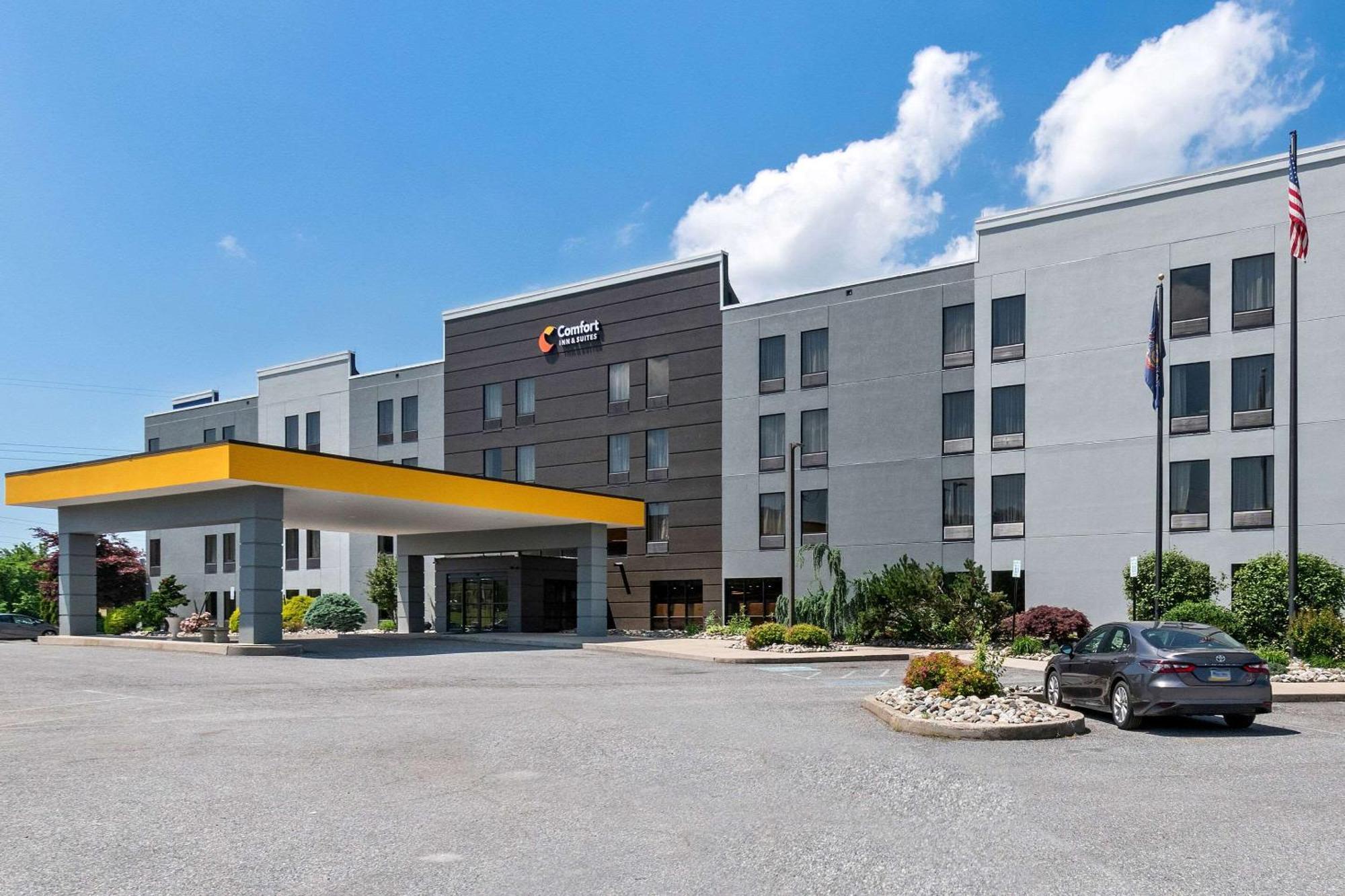 Comfort Inn & Suites York Buitenkant foto