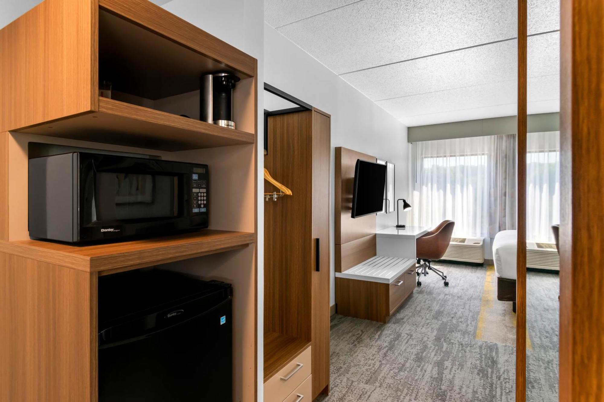 Comfort Inn & Suites York Buitenkant foto