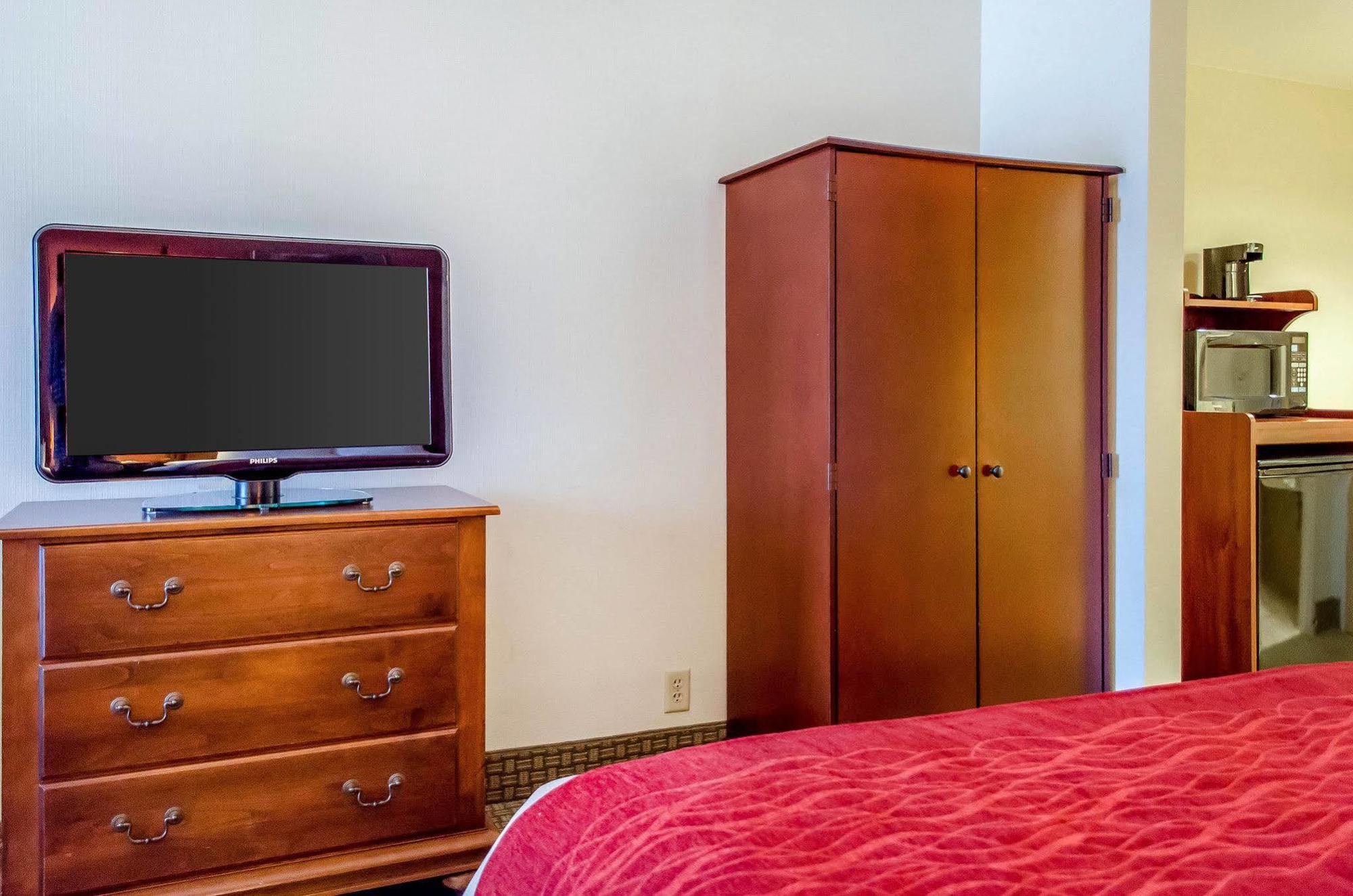 Comfort Inn & Suites York Buitenkant foto