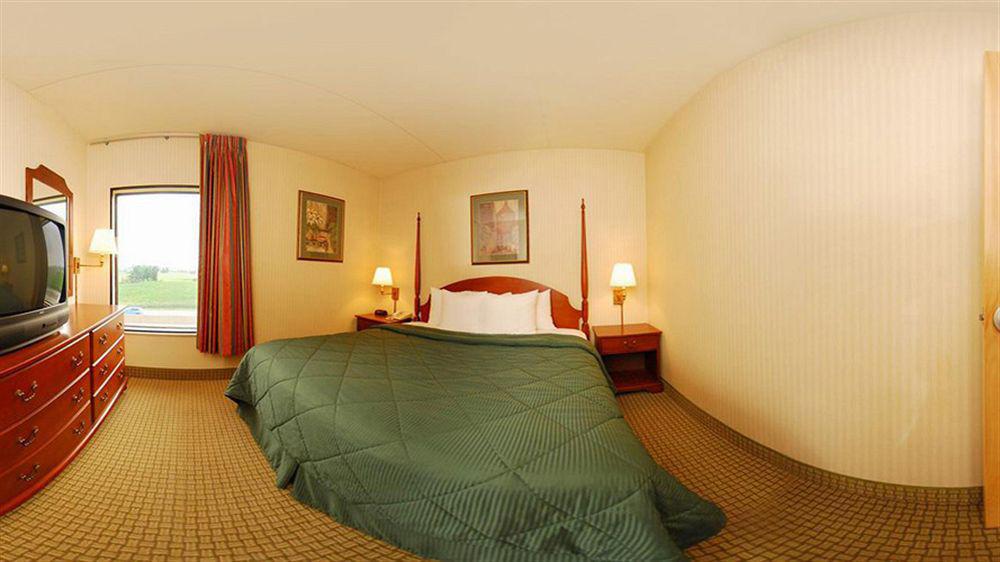 Comfort Inn & Suites York Buitenkant foto
